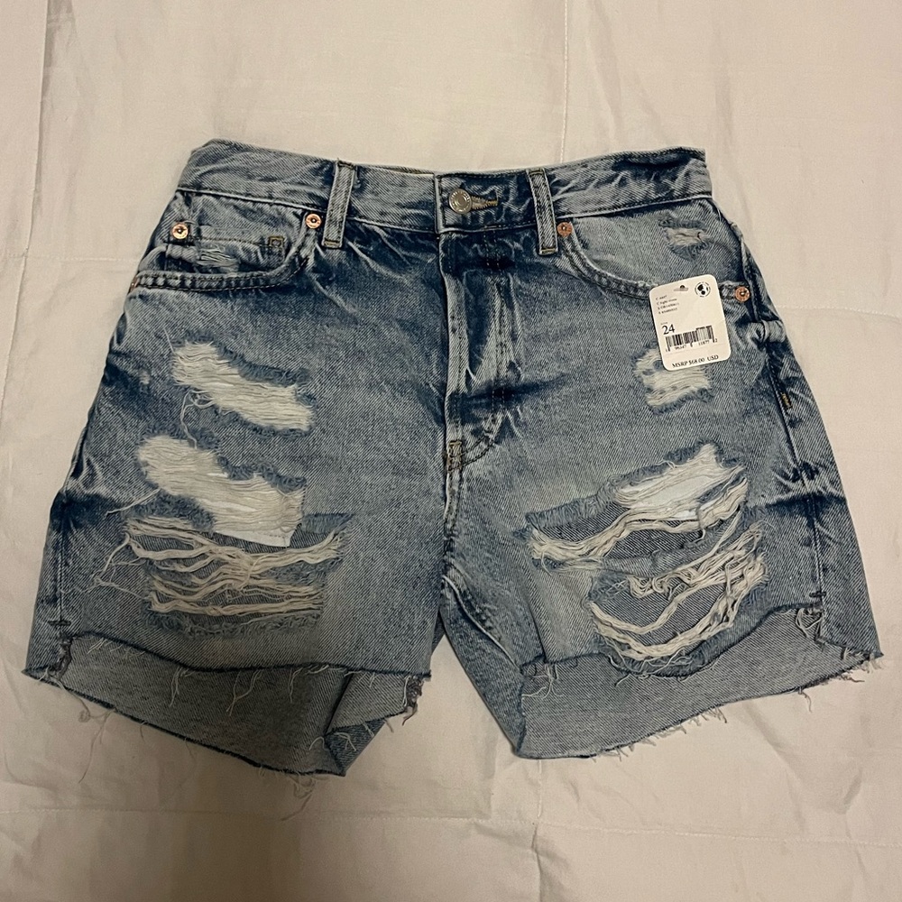 Light wash, distressed, brand new with tags, Free People Short.